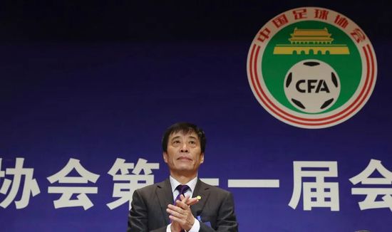 毕业典礼后妈妈给的礼物结城结弦