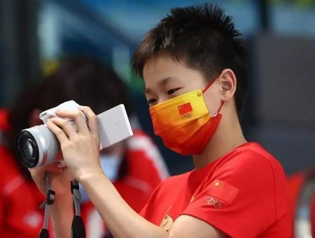 国产成人永久免费视频