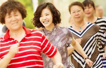 韩国三级做爰楼梯在线